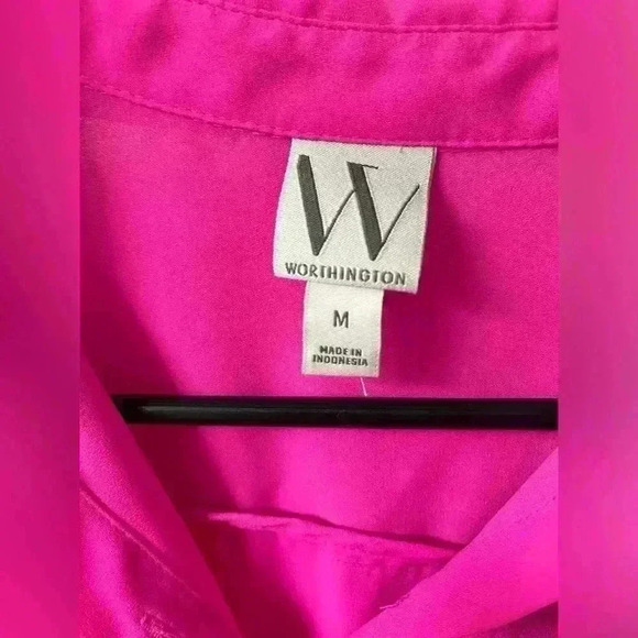Worthington brand women's size medium pink button up tank top - Picture 3 of 3
